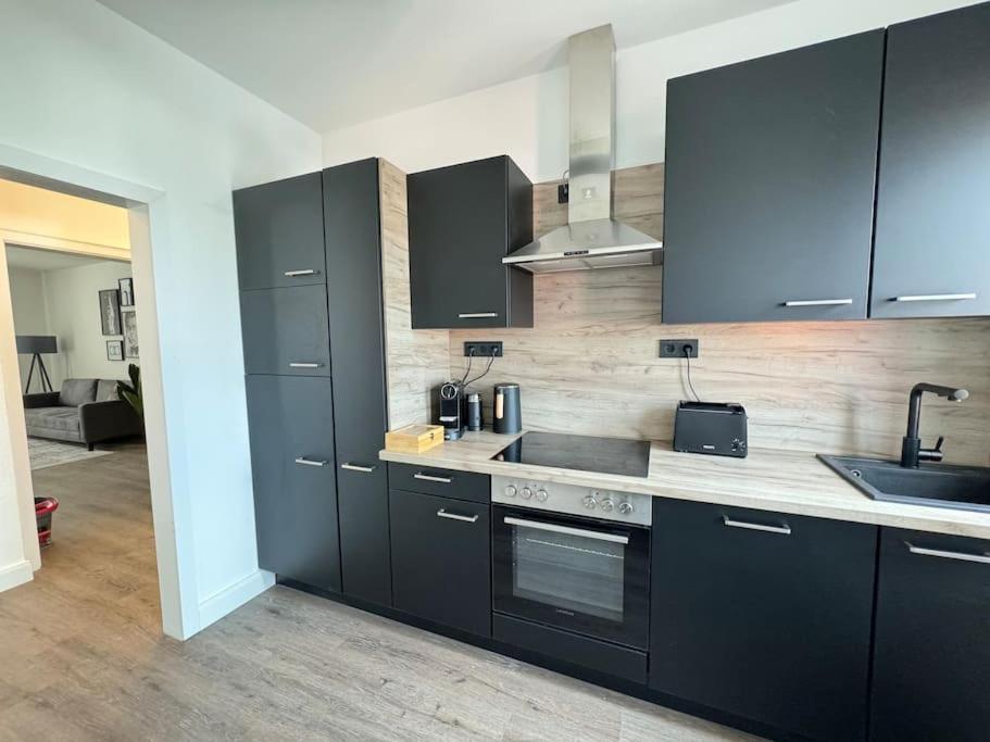 מאנהיים 220 Qm Penthouse Wohnung Mit Fahrstuhl - Ohne Spa מראה חיצוני תמונה